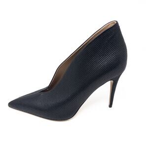 Valentino Garavani All Stitched Out V Cut Pumps Black Size 37 EU 7 US New in Box